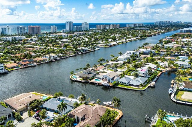 2200 SE 9TH Street, Pompano Beach, FL 33062