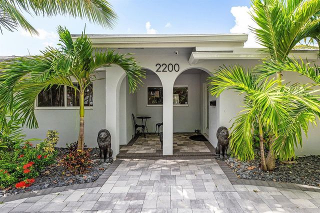 2200 SE 9TH Street, Pompano Beach, FL 33062