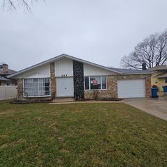 634 N Kenilworth Avenue, Elmhurst, IL 60126