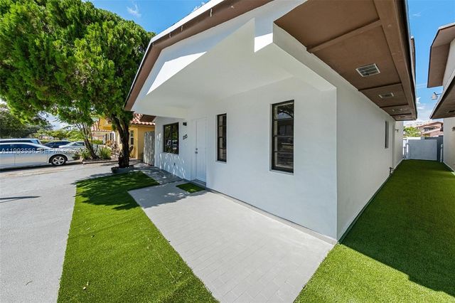 1283 W 42nd St 1, Hialeah, FL 33012