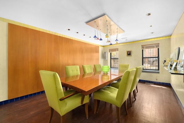 327 E 18TH Street, New York City, NY 10003