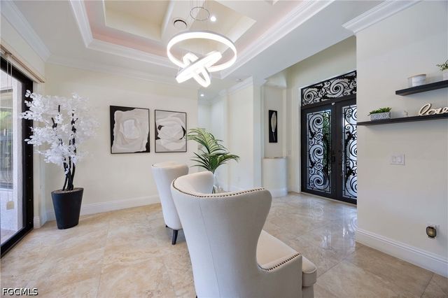 214 9th ST NW, Naples, FL 34120