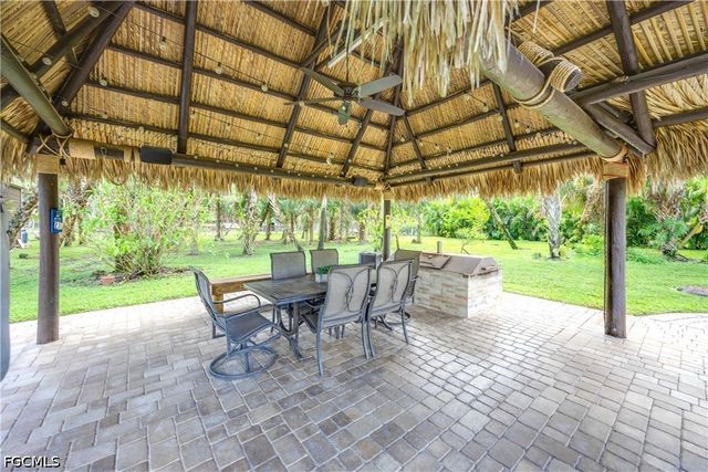 214 9th ST NW, Naples, FL 34120