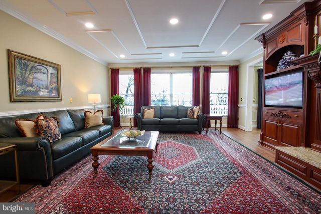 2011 HIGHLAND RIDGE DR, Phoenix, MD 21131