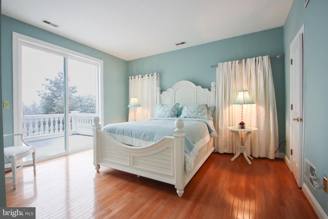 2011 HIGHLAND RIDGE DR, Phoenix, MD 21131