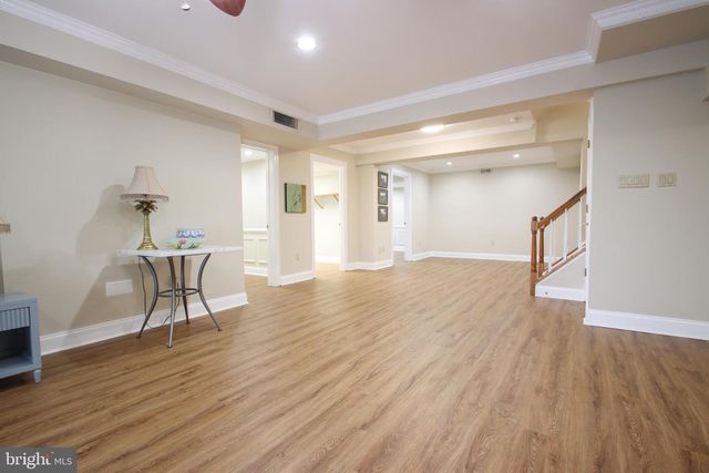 2011 HIGHLAND RIDGE DR, Phoenix, MD 21131