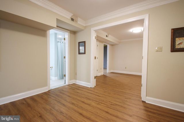 2011 HIGHLAND RIDGE DR, Phoenix, MD 21131