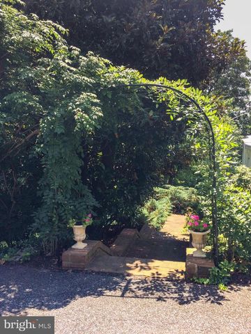 2011 HIGHLAND RIDGE DR, Phoenix, MD 21131