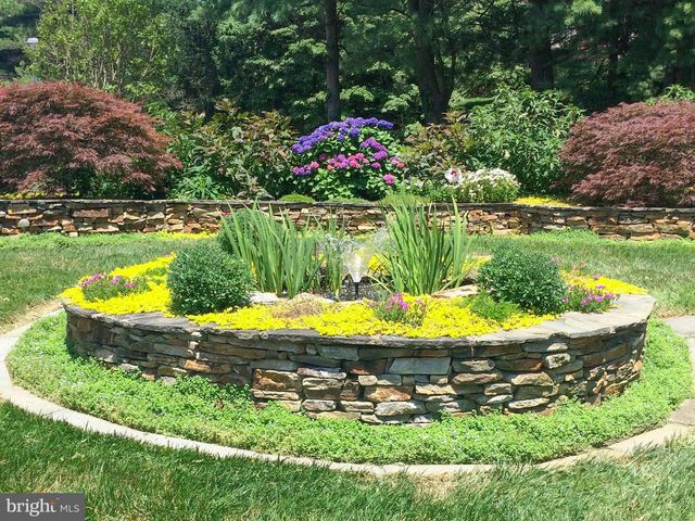 2011 HIGHLAND RIDGE DR, Phoenix, MD 21131