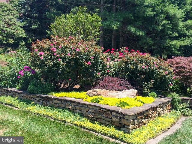 2011 HIGHLAND RIDGE DR, Phoenix, MD 21131