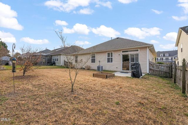 328 Larktree Lane, Fuquay Varina, NC 27526