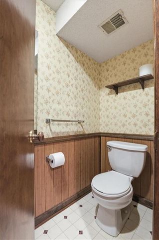 3504 E 106th Terrace, Kansas City, MO 64137