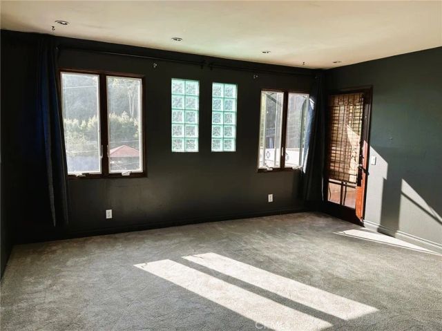 3856 Udell Court, Los Angeles, CA 90027
