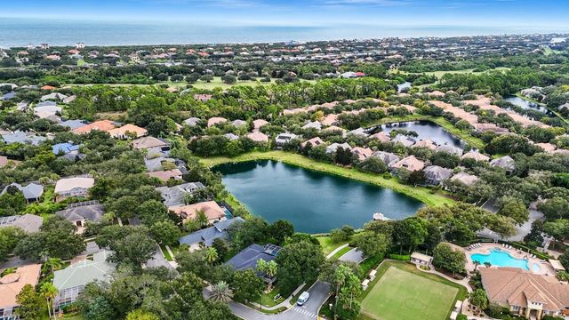 11 CROSSLINK COURT, Palm Coast, FL 32137