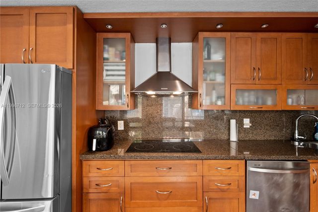 1027 Pennsylvania Ave 102, Miami Beach, FL 33139