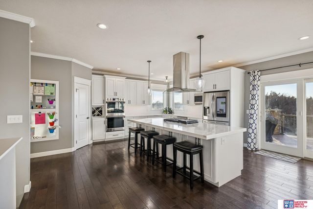 302 S Blackburn Avenue, York, NE 68467