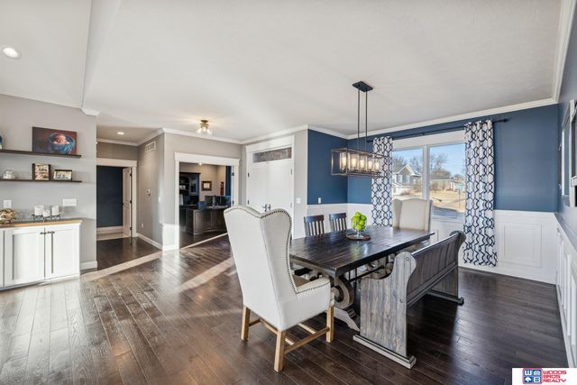 302 S Blackburn Avenue, York, NE 68467