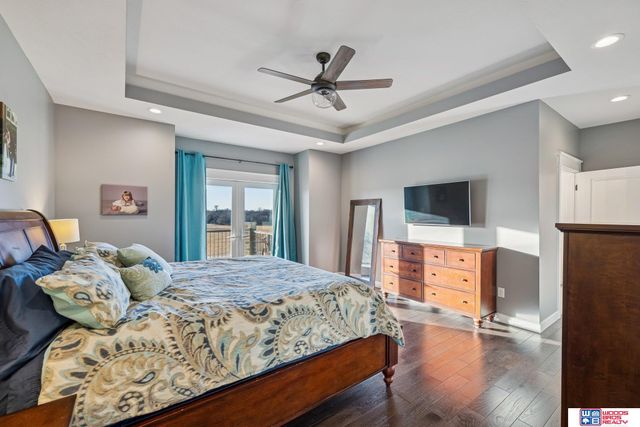 302 S Blackburn Avenue, York, NE 68467