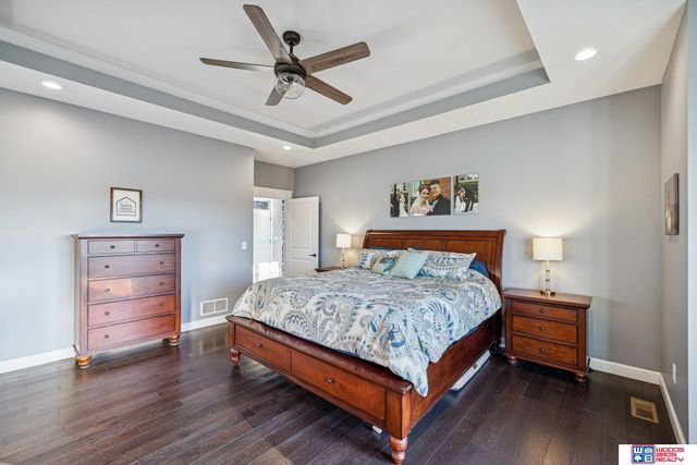 302 S Blackburn Avenue, York, NE 68467