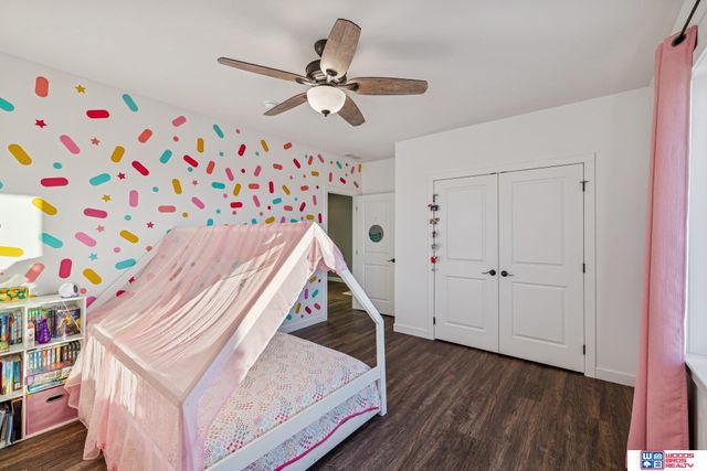 302 S Blackburn Avenue, York, NE 68467