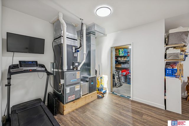 302 S Blackburn Avenue, York, NE 68467