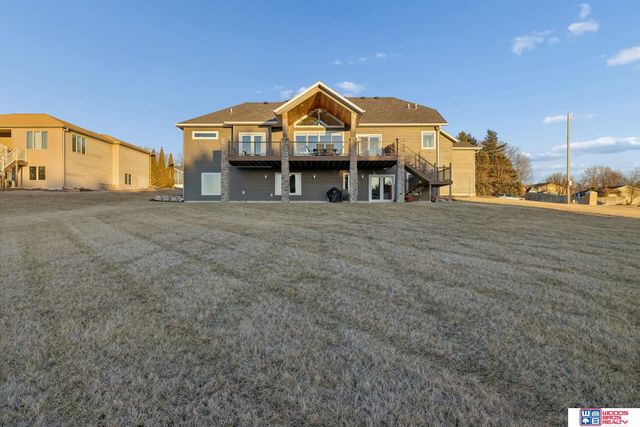 302 S Blackburn Avenue, York, NE 68467