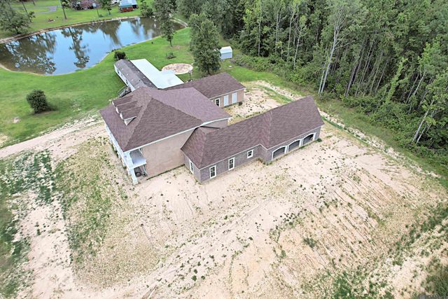 22231 Kristi Ln, Holden, LA 70744