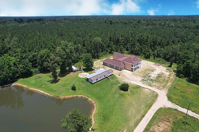 22231 Kristi Ln, Holden, LA 70744