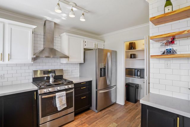 15509 Imperial Jade DR, Austin, TX 78728