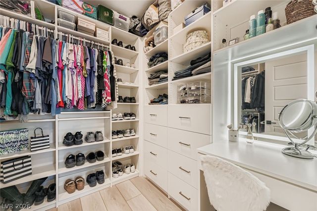 10056 Carmine Clay Drive, Las Vegas, NV 89143