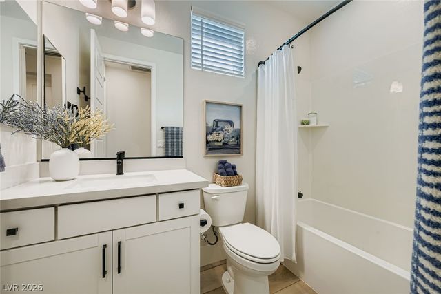 10056 Carmine Clay Drive, Las Vegas, NV 89143