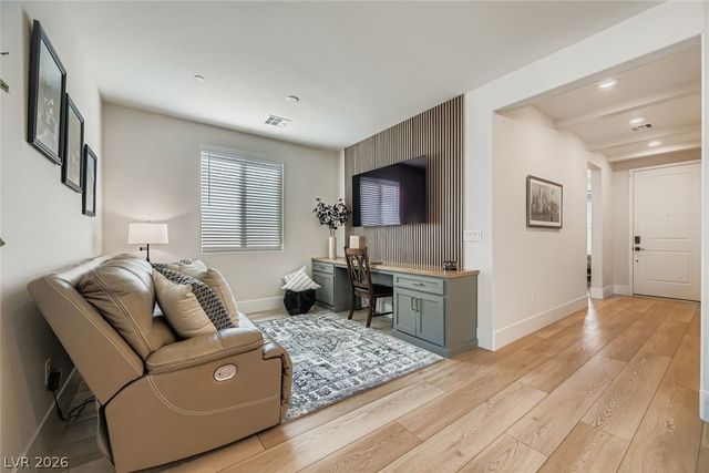 10056 Carmine Clay Drive, Las Vegas, NV 89143