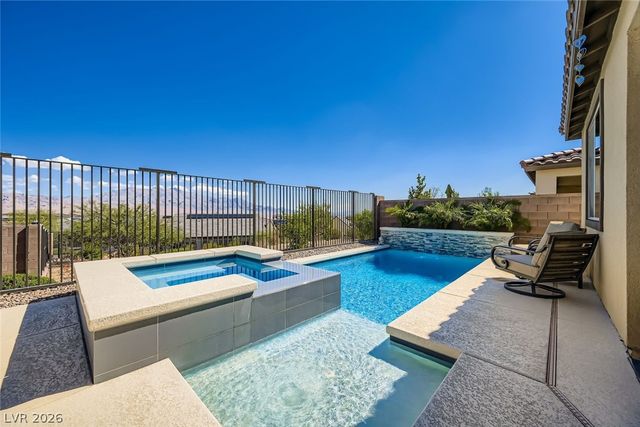 10056 Carmine Clay Drive, Las Vegas, NV 89143