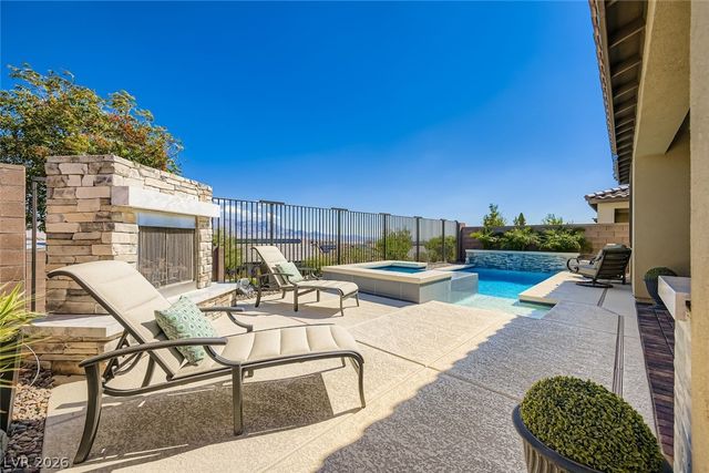 10056 Carmine Clay Drive, Las Vegas, NV 89143