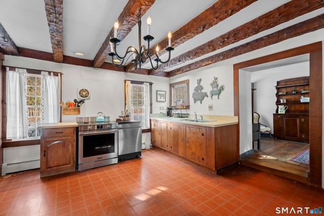 131 Cow Hill Road, Clinton, CT 06413