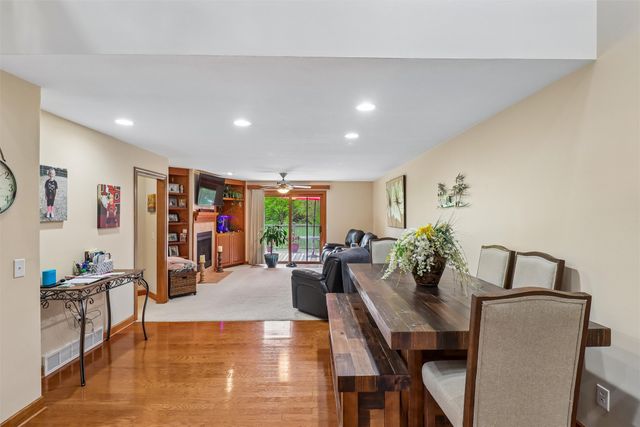 215 SW 36th Lane, Ankeny, IA 50023