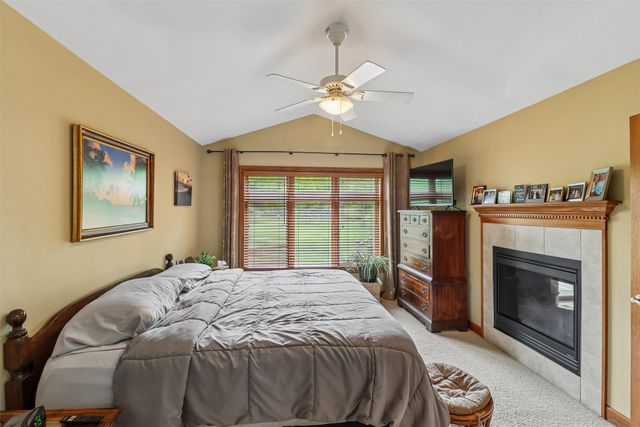 215 SW 36th Lane, Ankeny, IA 50023