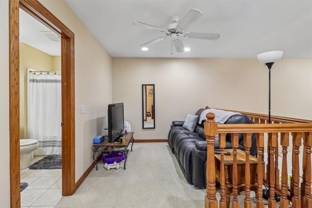 215 SW 36th Lane, Ankeny, IA 50023
