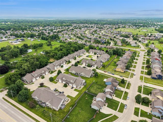 215 SW 36th Lane, Ankeny, IA 50023