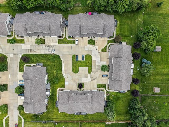215 SW 36th Lane, Ankeny, IA 50023