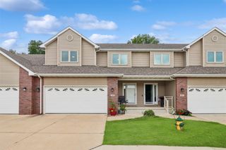 215 SW 36th Lane, Ankeny, IA 50023