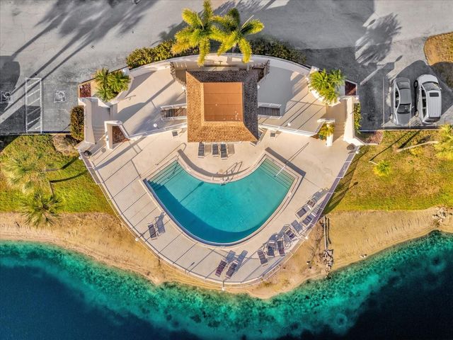 6400 46TH AVENUE 102, Kenneth City, FL 33709