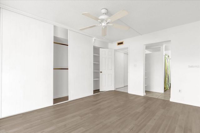 6400 46TH AVENUE 102, Kenneth City, FL 33709