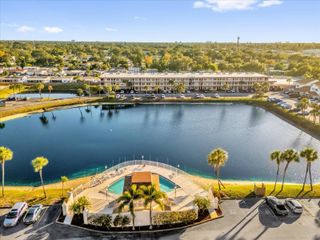 6400 46TH AVENUE 102, Kenneth City, FL 33709