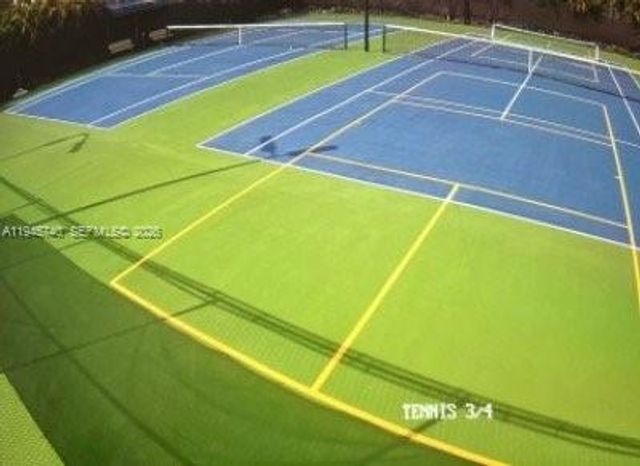 459 Lakeview Dr 1, Weston, FL 33326