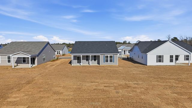 141 River Birch Dr., Loris, SC 29569