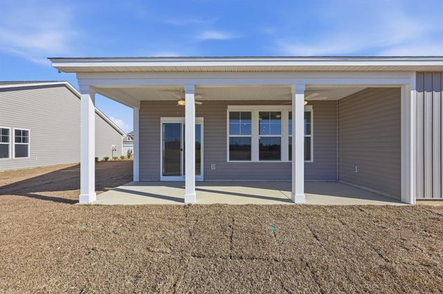 141 River Birch Dr., Loris, SC 29569