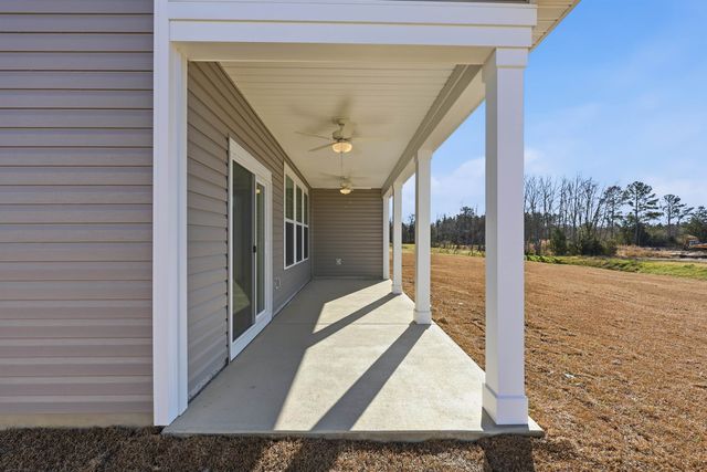 141 River Birch Dr., Loris, SC 29569