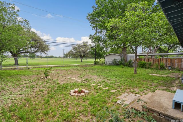 611 Kashmuir Pl, San Antonio, TX 78223