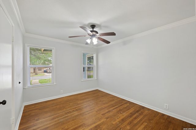 611 Kashmuir Pl, San Antonio, TX 78223